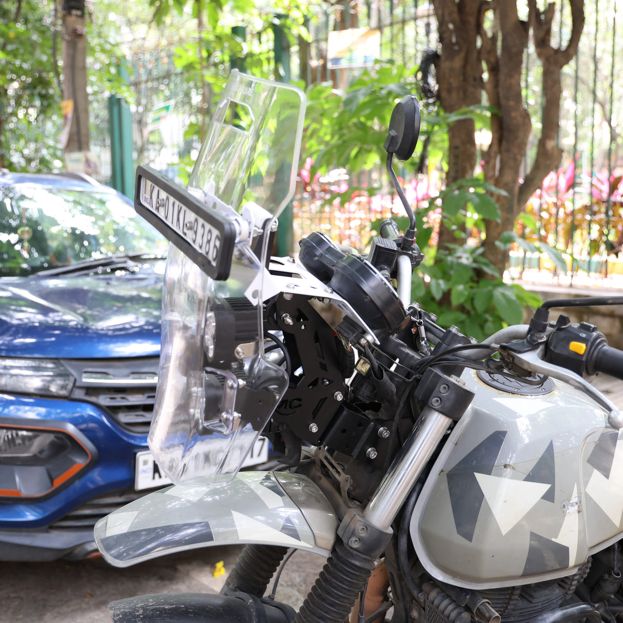 Mantis K3 Windshield with Clamp Kit for Royal Enfield Himalayan 411