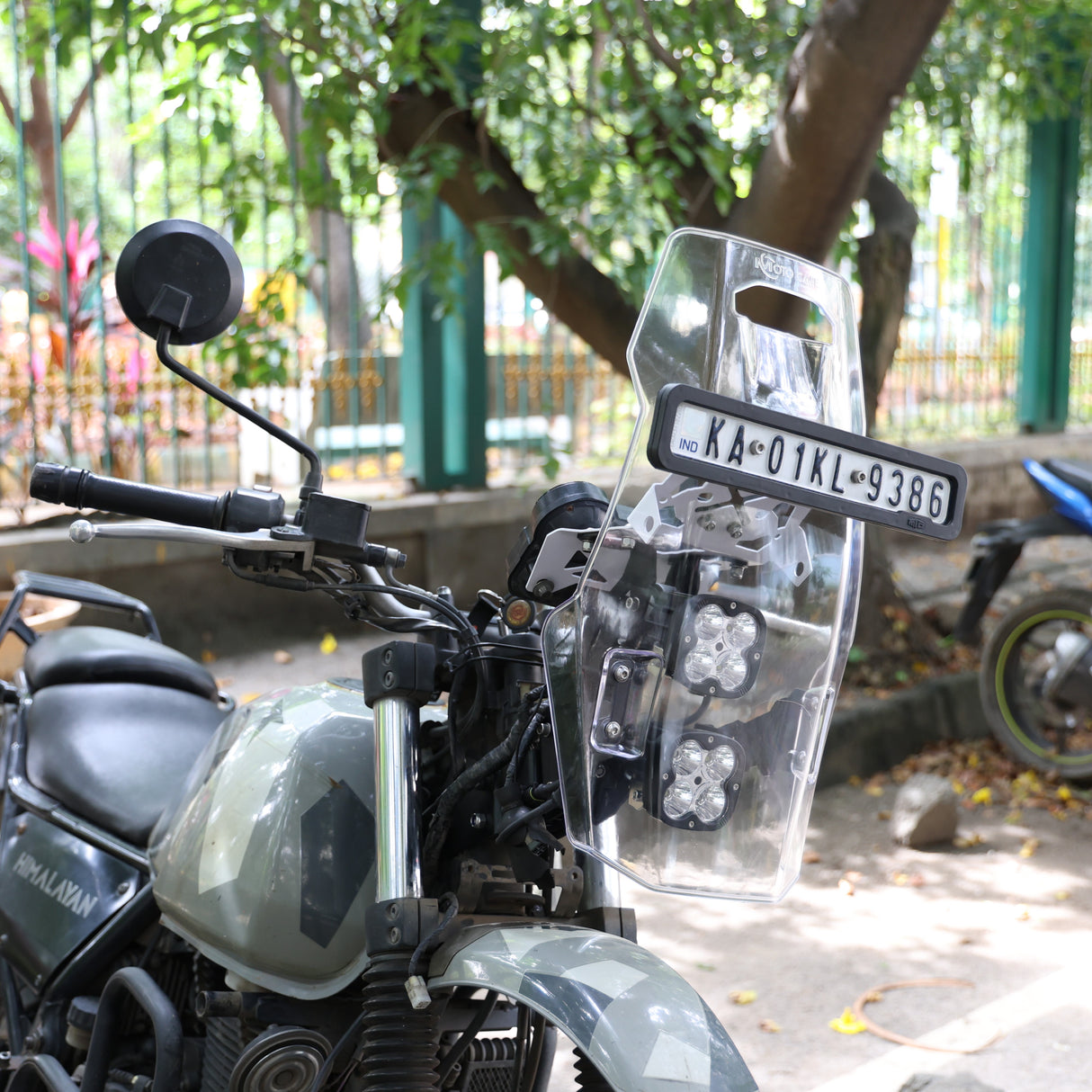 Mantis K3 Windshield with Clamp Kit for Royal Enfield Himalayan 411