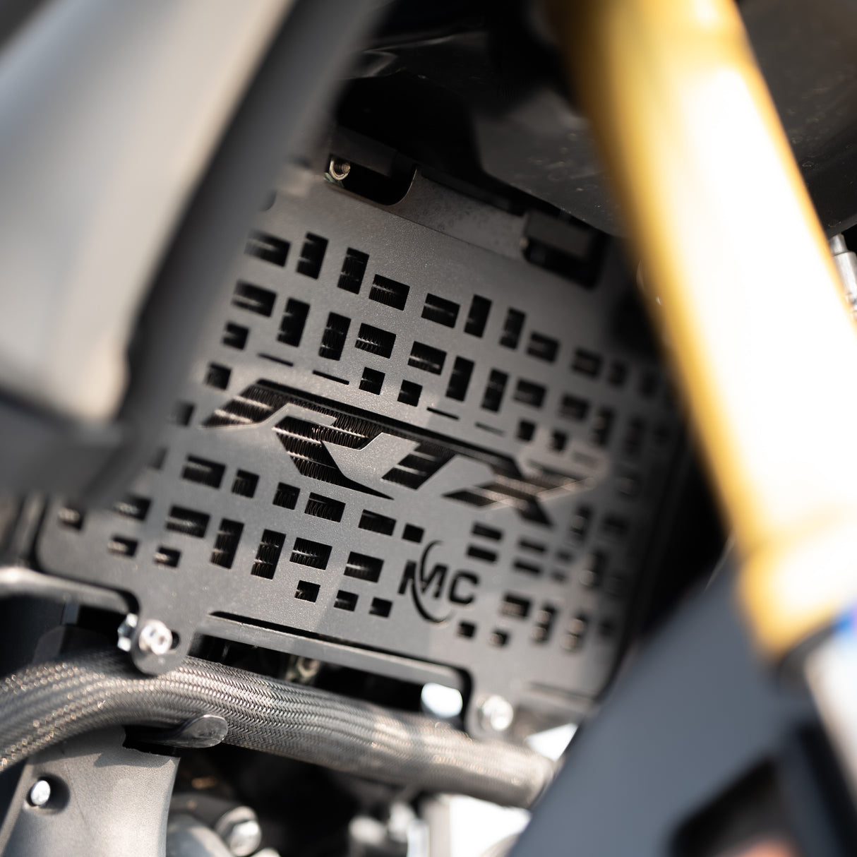 Radiator Guard For Apache RTX 300