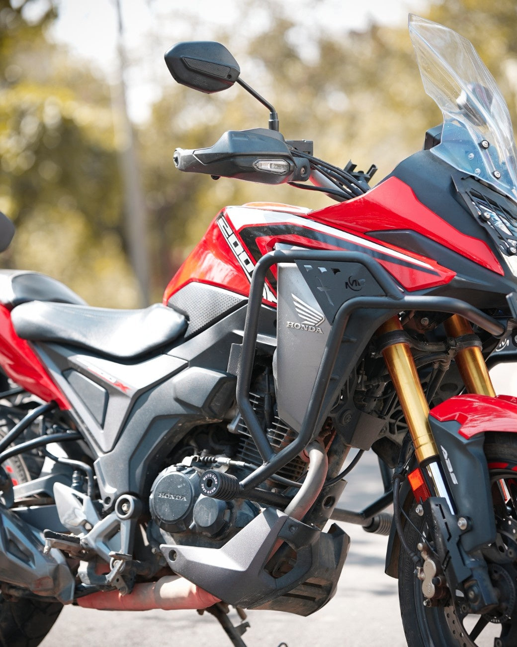 CRASH GUARD WITH DUAL SLIDERS FOR CB 200X