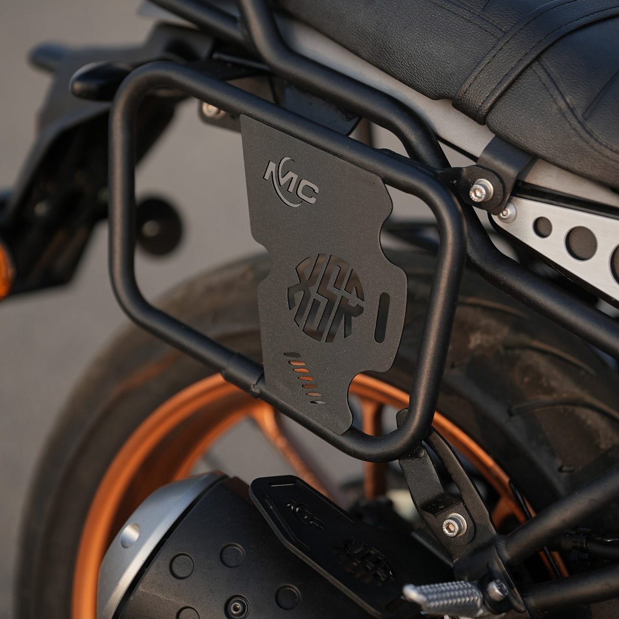 Saddle Stay with Plate for Yamaha XSR 155