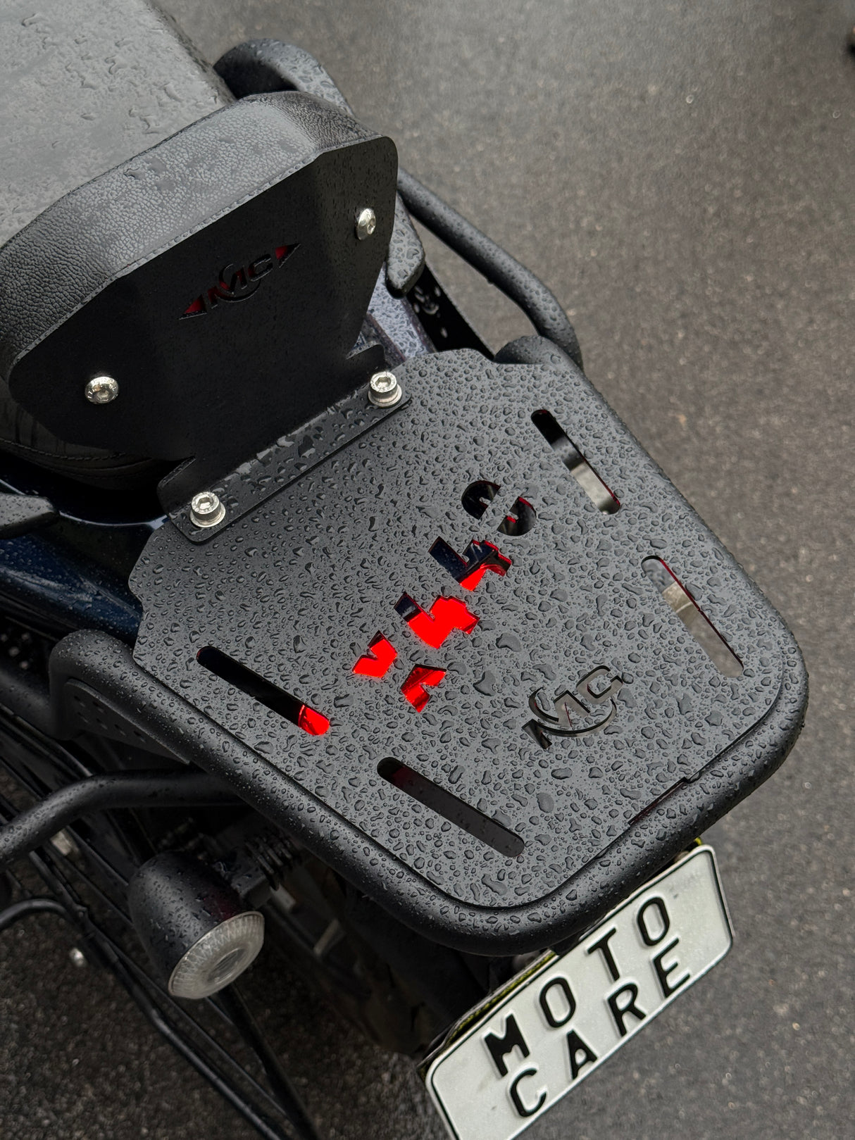 PIPE CARRIER FOR HARLEY X440T
