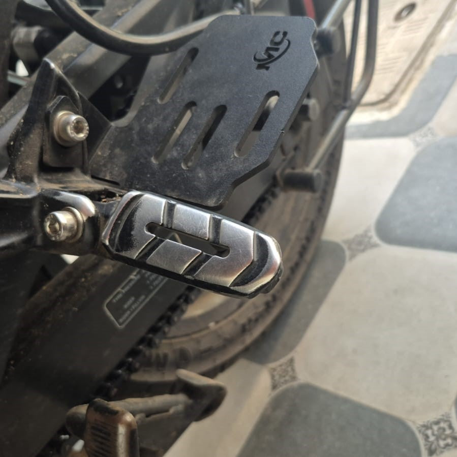 Double Footrest For PULSAR N160/ F250