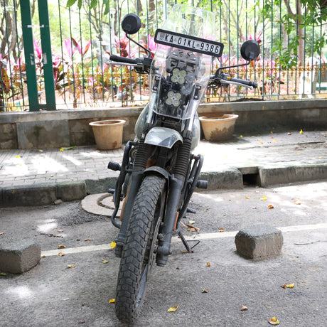 Motocare Mantis Rally Tower Touring Windshield With Clamp Kit For Royal Enfield Himalayan 411