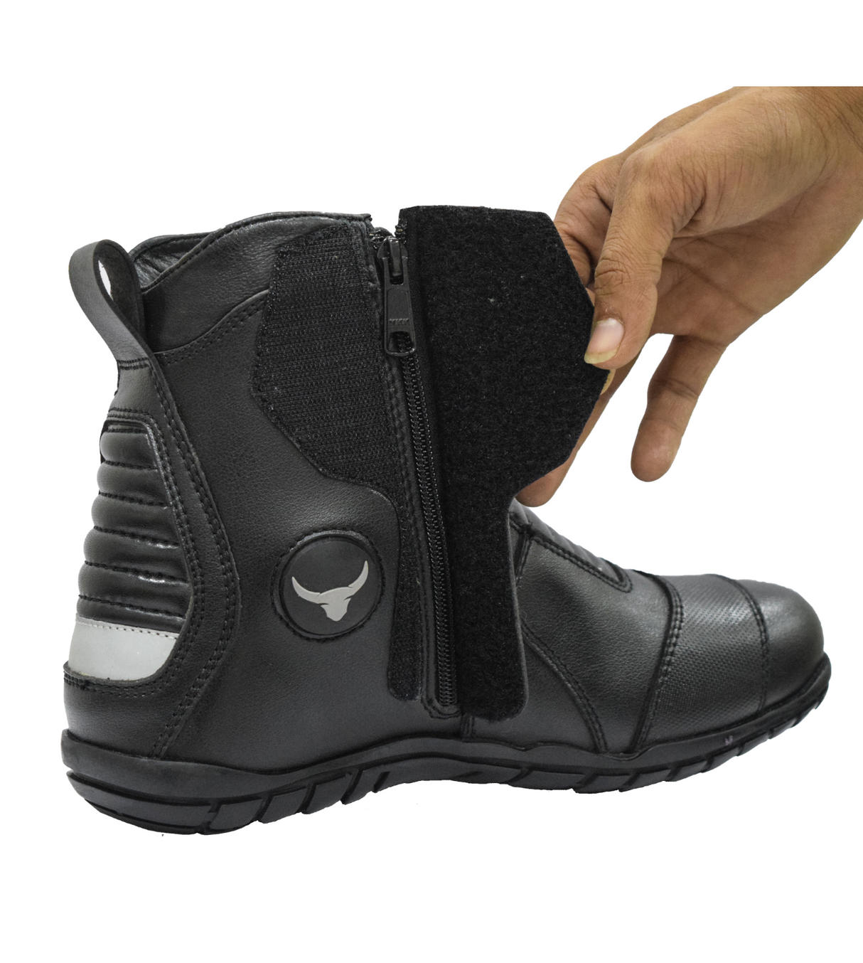 DEFENDER – BLACK BOOT