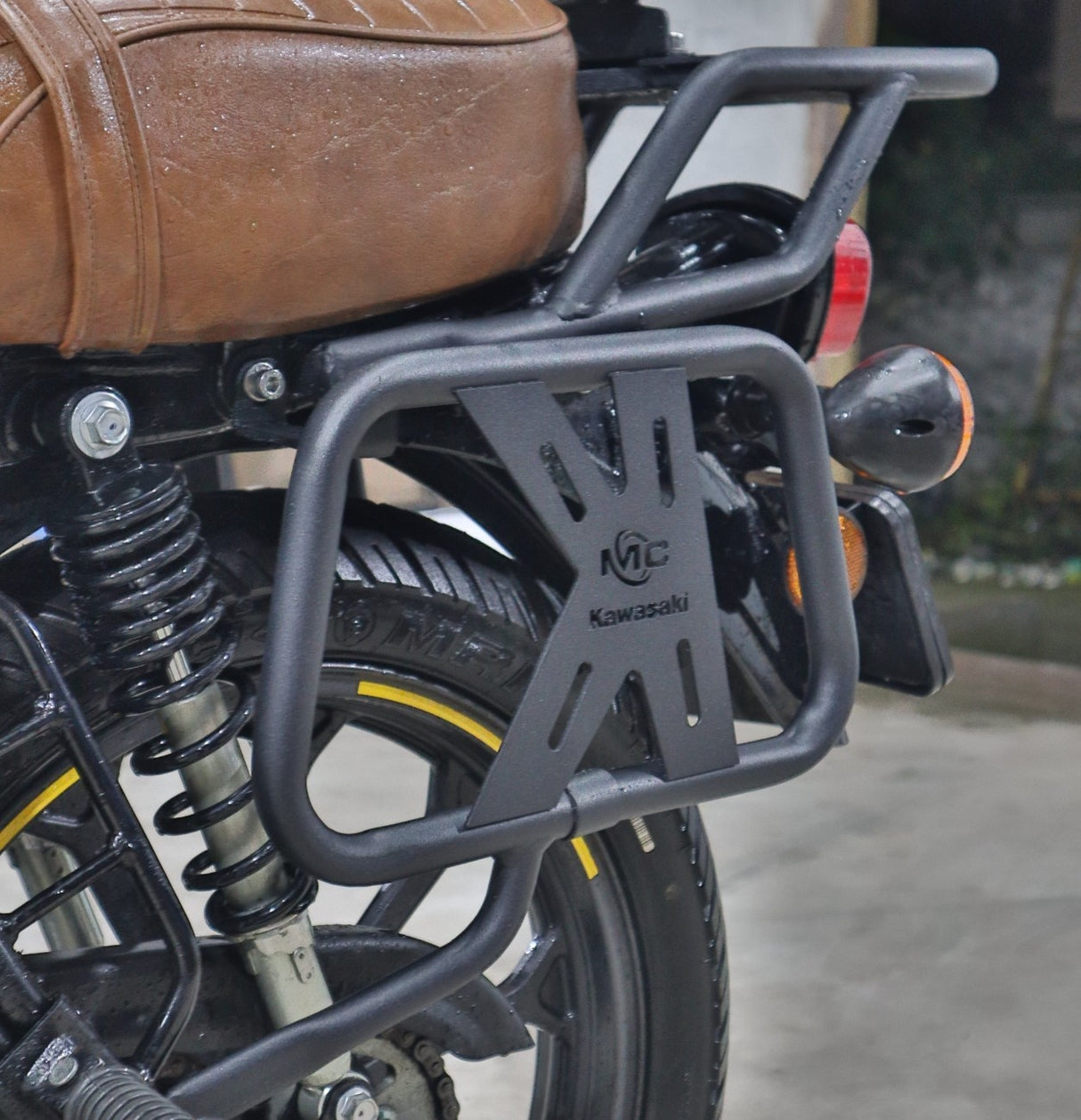 Saddle Stay with Plate for Kawasaki W175