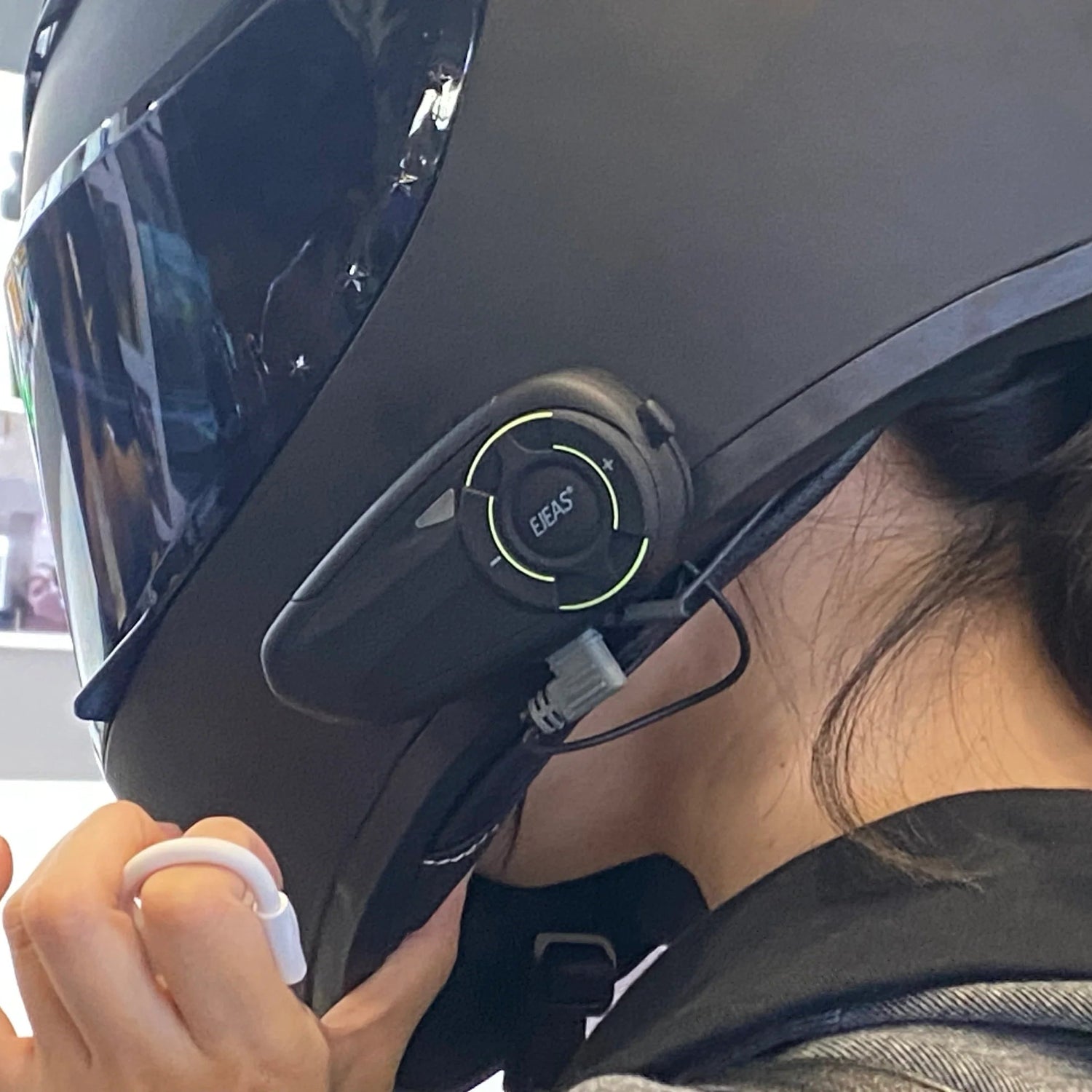 ejeas e1 motorcycle helmet bluetooth EJEAS Q8 Motorcycle Intercom System – GTR Pitstop